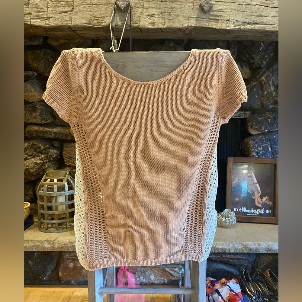 Moth XS sweater, details are everything